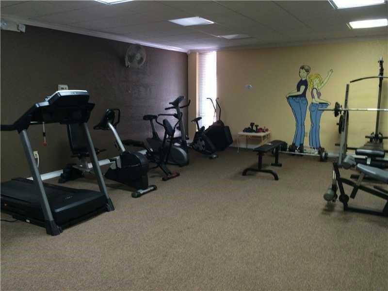 3725 Northeast 169th St, North Miami Beach, FL 33160