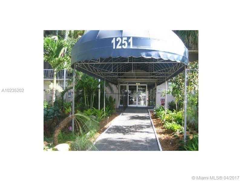 1251 Northeast 108th St, Miami, FL 33161