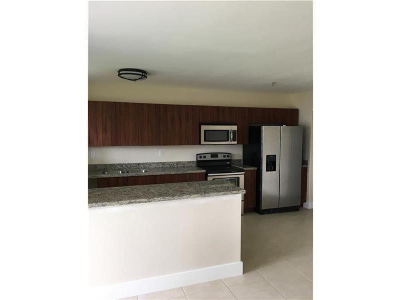 580 Northeast 150, Miami, FL 33161