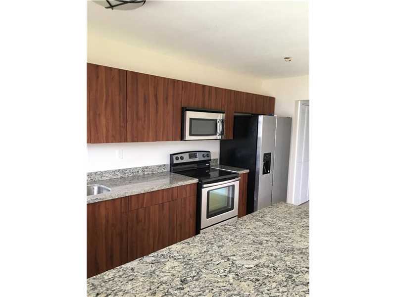 580 Northeast 150, Miami, FL 33161