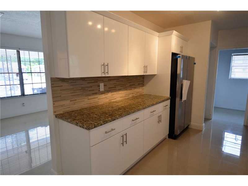 14801 Northeast 8th Ct, Miami, FL 33161