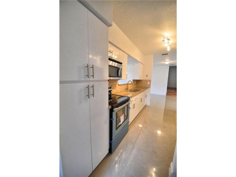14801 Northeast 8th Ct, Miami, FL 33161