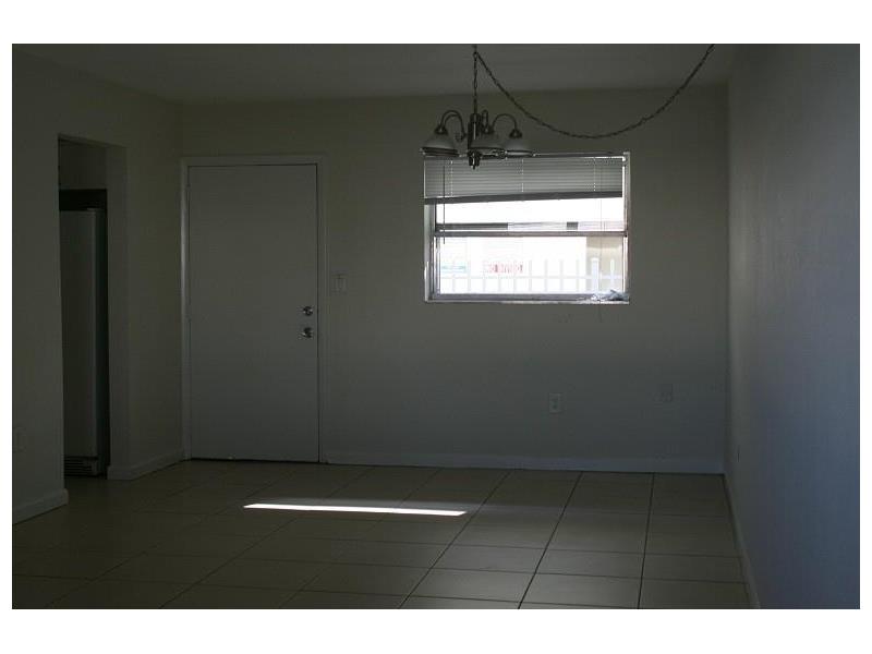 12890 Northeast 8th Ave, North Miami, FL 33161