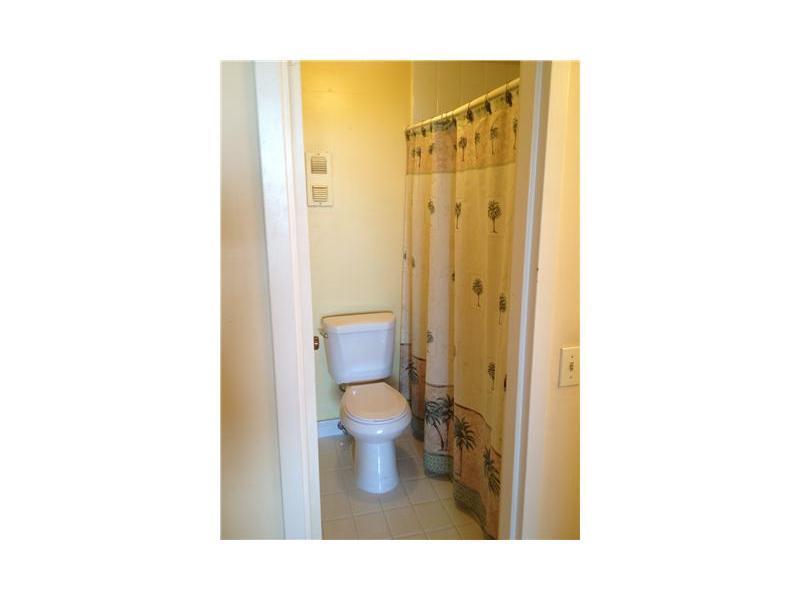 1250 Northeast 125th St, North Miami, FL 33161