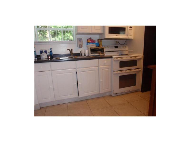 1550 Northeast 139 ST, Miami, FL 33161