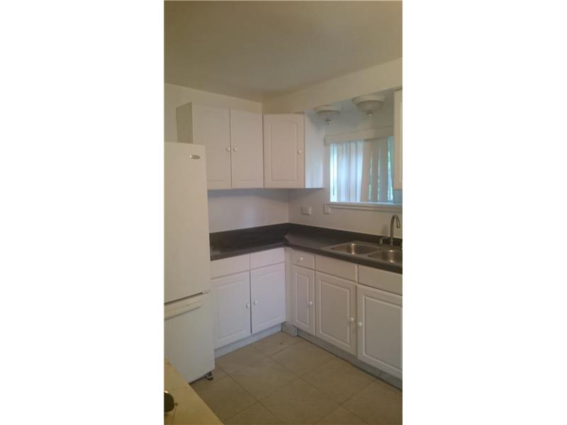 1550 Northeast 139 ST, Miami, FL 33161