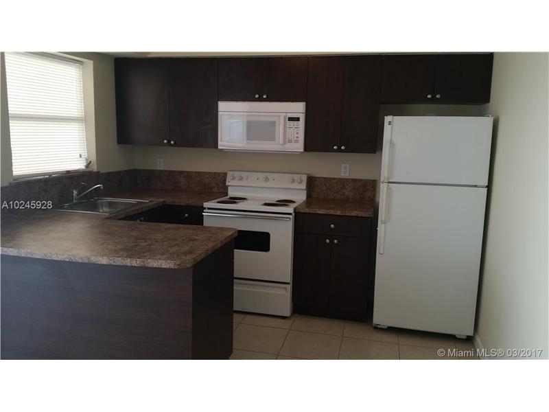 2070 Northeast 162nd St, North Miami Beach, FL 33162