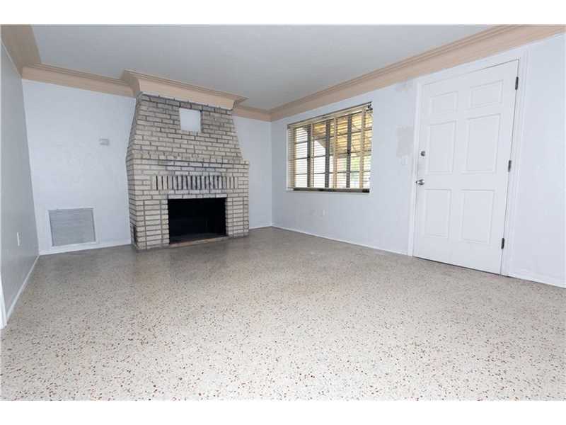 1986 Northeast 167th St, North Miami Beach, FL 33162