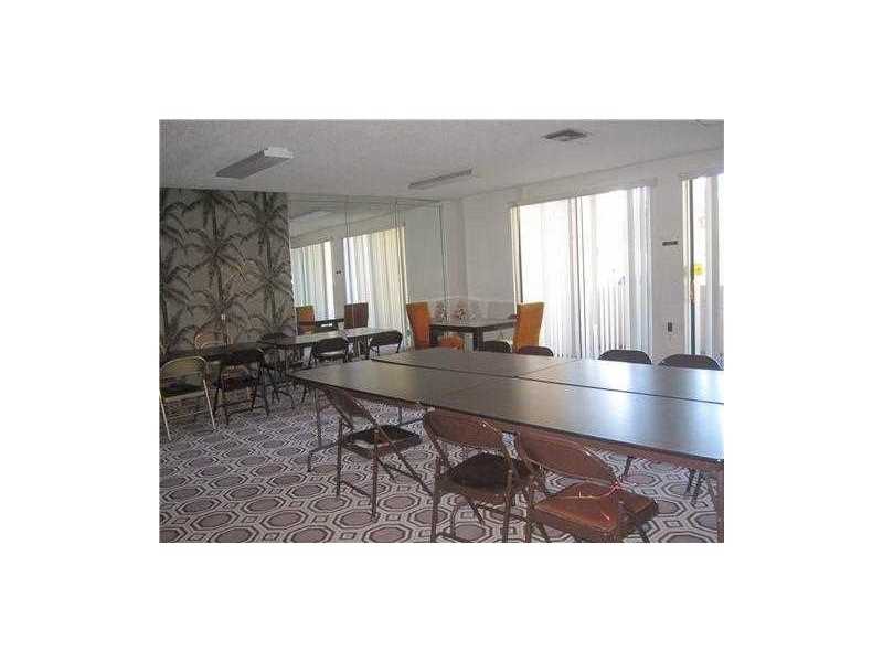 16751 Northeast 9th Ave, North Miami Beach, FL 33162