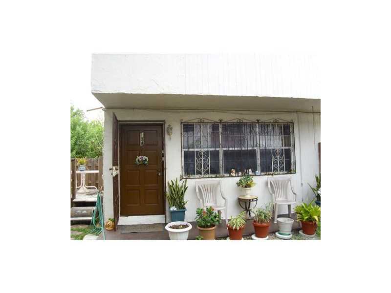 1550 Northeast 151st St, North Miami Beach, FL 33162
