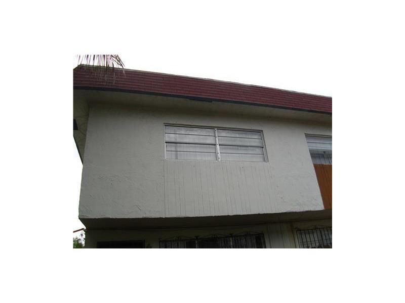 1550 Northeast 151st St, North Miami Beach, FL 33162
