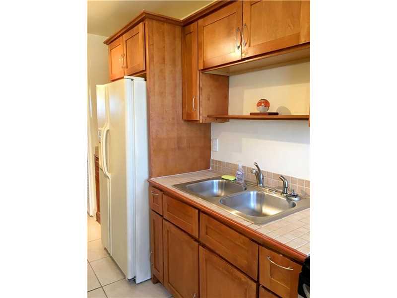 1430 Northeast 170th St, North Miami Beach, FL 33162