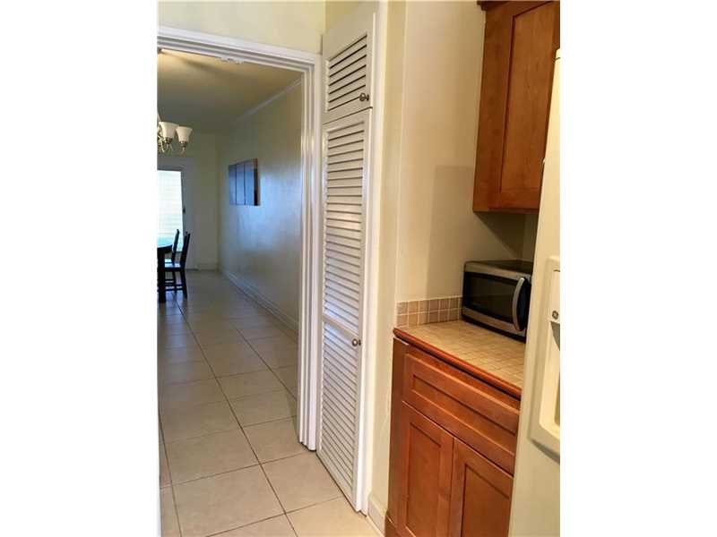 1430 Northeast 170th St, North Miami Beach, FL 33162