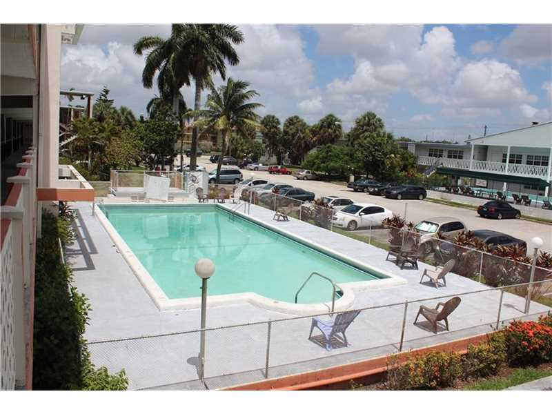 1450 Northeast 170th St, North Miami Beach, FL 33162