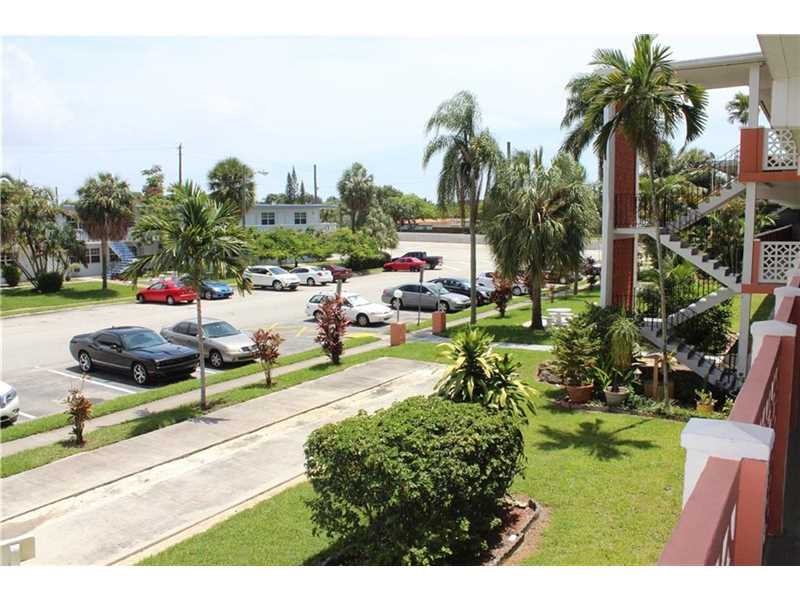 1450 Northeast 170th St, North Miami Beach, FL 33162