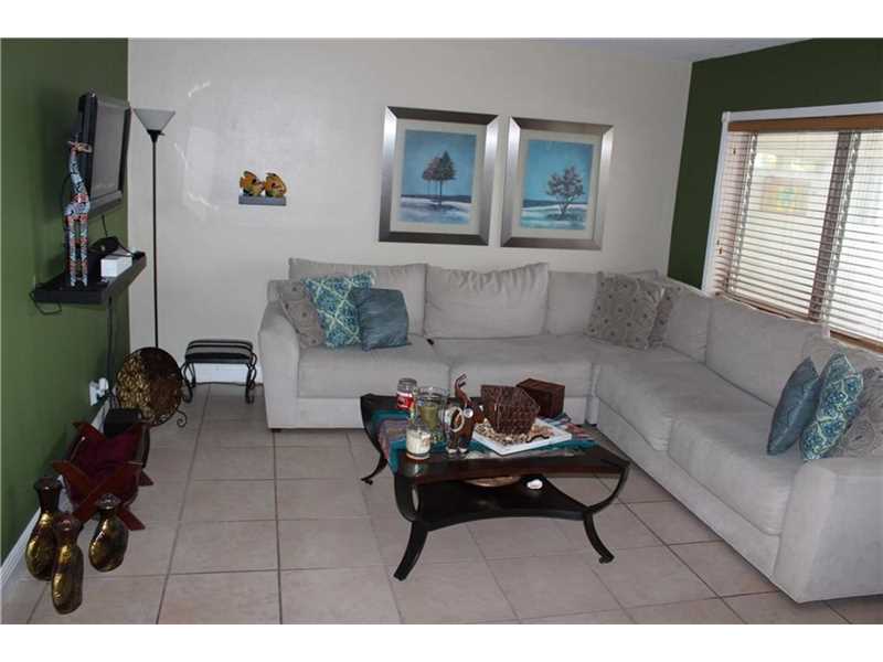 1450 Northeast 170th St, North Miami Beach, FL 33162