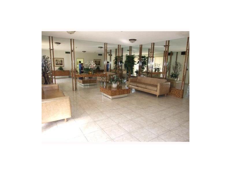 16751 Northeast 9th Ave, North Miami Beach, FL 33162