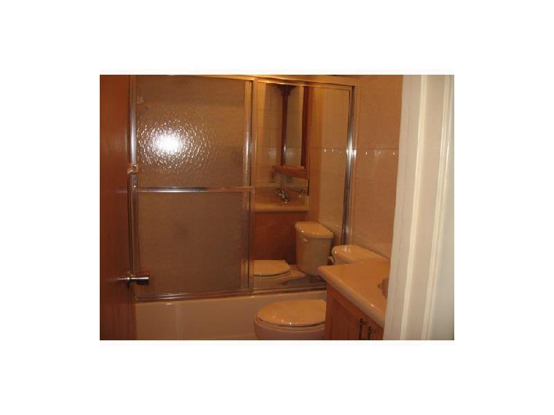 10089 Southwest 26th St, Miami, FL 33165
