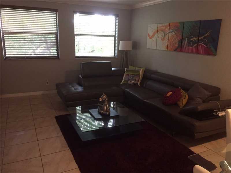8100Geneva Ct, Doral, FL 33166