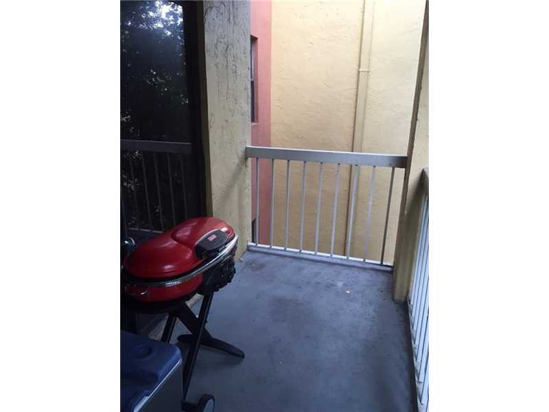8100Geneva Ct, Doral, FL 33166