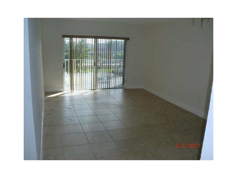 Address Not Available, Miami, FL 33166