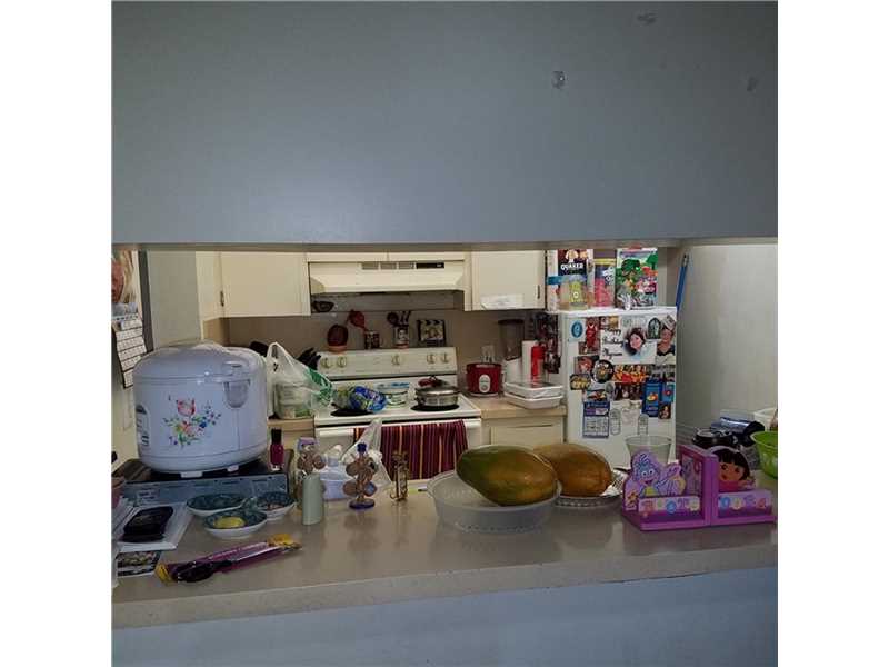 8100Geneva Ct, Doral, FL 33166
