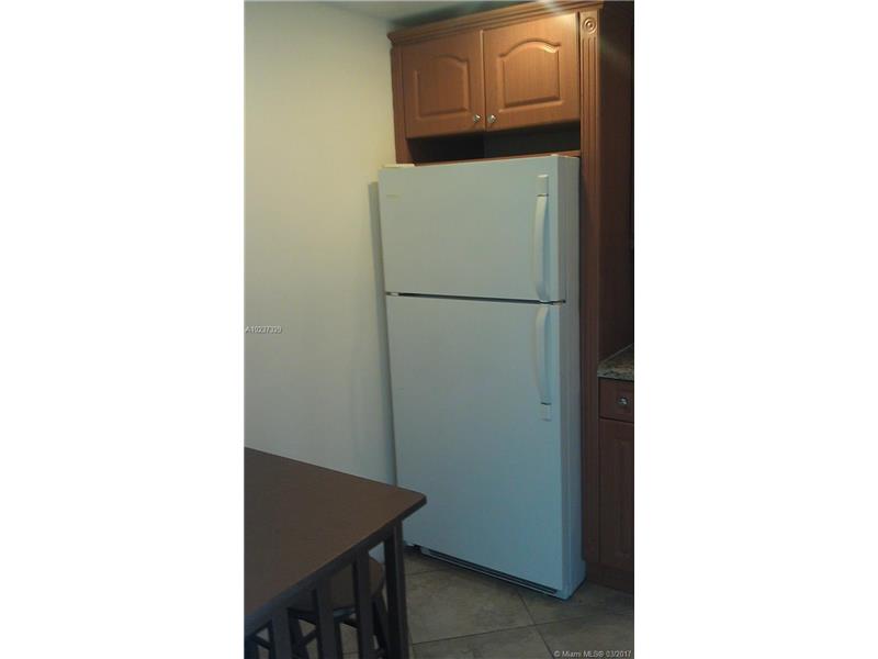 498 Northwest 165th Street Rd, Miami, FL 33169