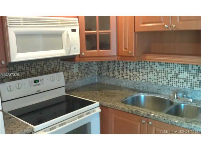 498 Northwest 165th Street Rd, Miami, FL 33169