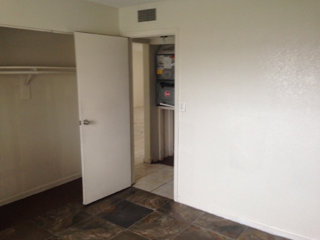 505 NW 177th St Apt 215Miami, FL, 33169Miami-Dade County