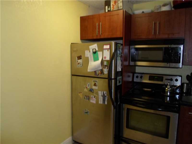 482 Northwest 165th Street Rd, Miami, FL 33169