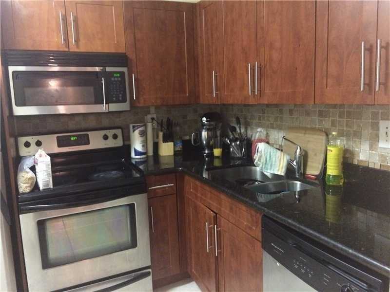 492 Northwest 165th Street Rd, Miami, FL 33169