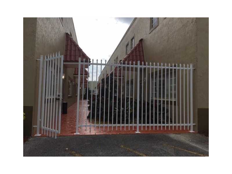 2644 NW 97 AVE 2630, Doral, FL 33172
