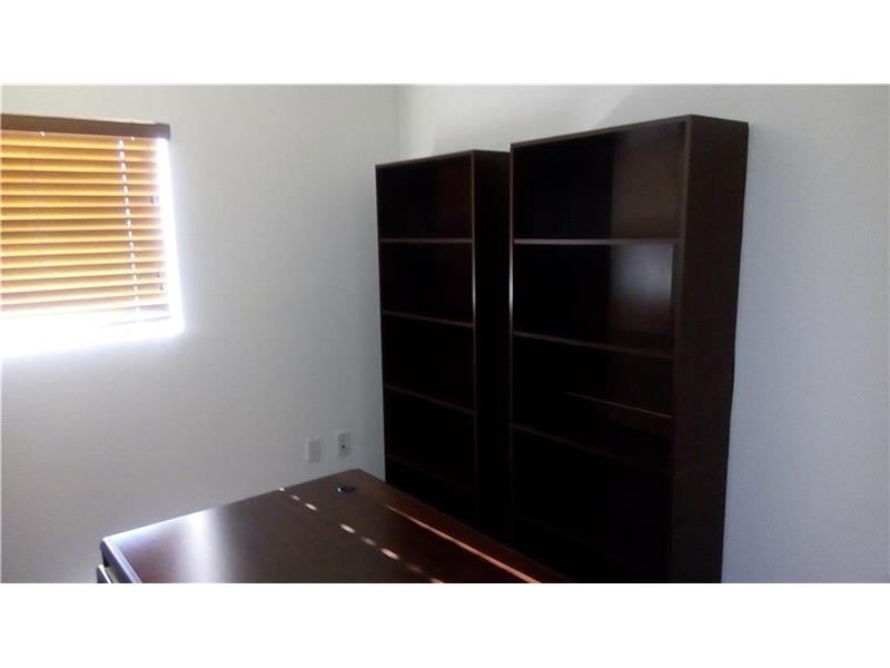 10800 Northwest 21st St, Miami, FL 33172