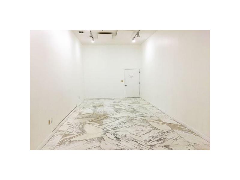 2200 Northwest 102 AV, Doral, FL 33172