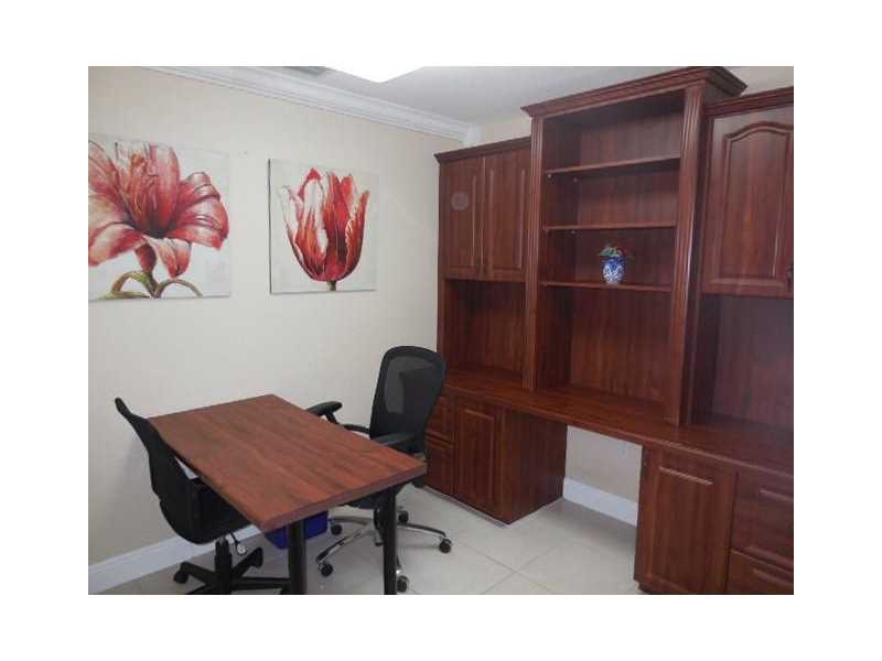 2441 Northwest 93 AVE, Doral, FL 33172