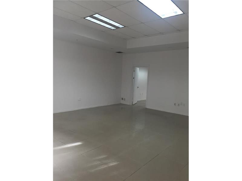 2644 NW 97 AVE 2648, Doral, FL 33172