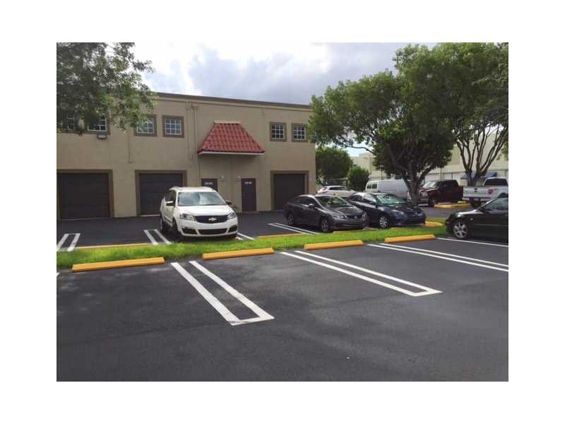 2644 NW 97 AVE 2604, Doral, FL 33172