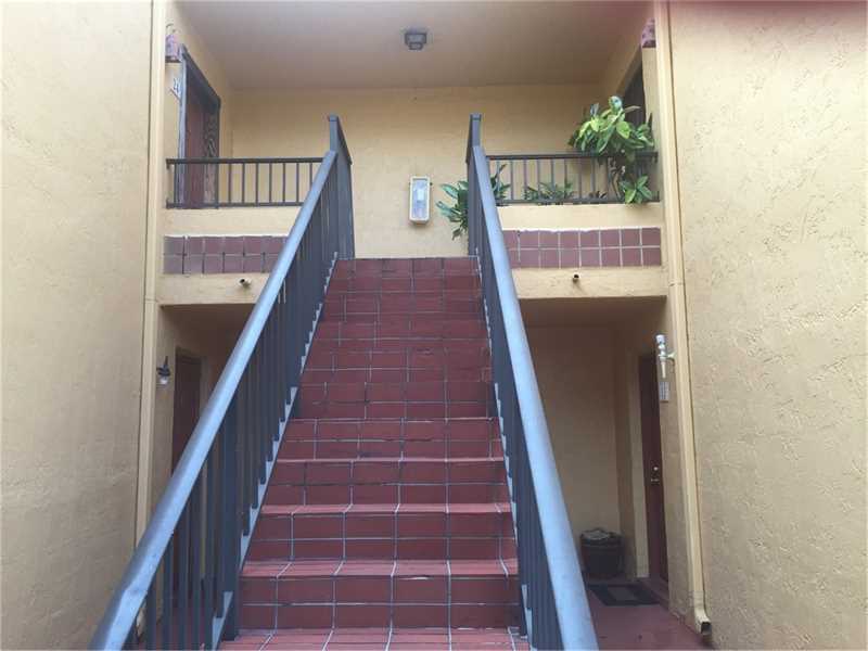 10863 NW 7th St 24-20, Miami, FL 33172