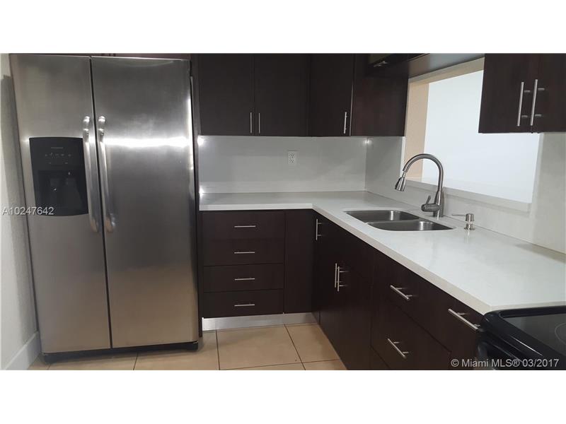 8065 Southwest 107th Ave, Miami, FL 33173
