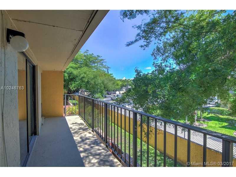 8301 Southwest 107th Ave, Miami, FL 33173