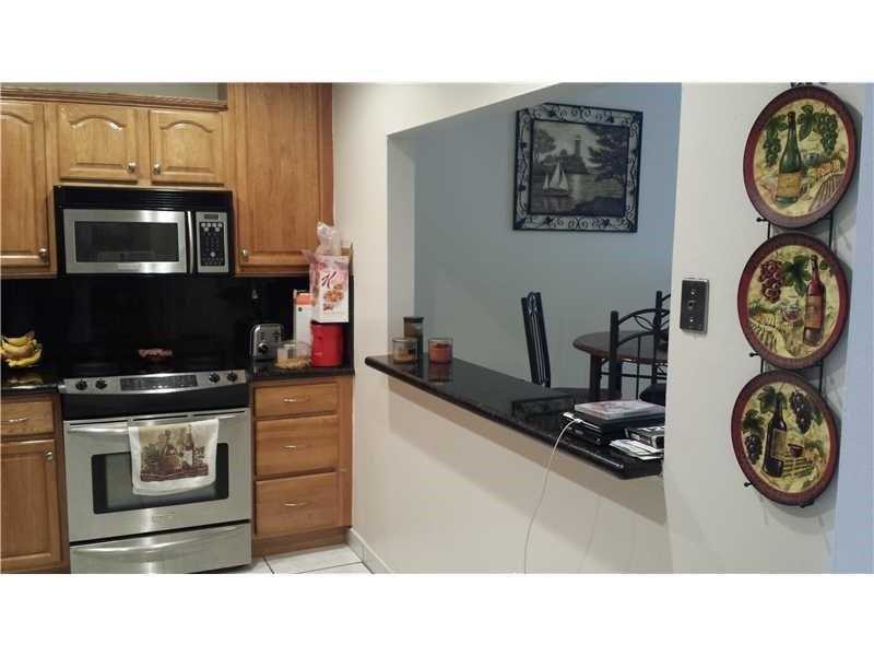 10629 Southwest 75th Ln, Miami, FL 33173