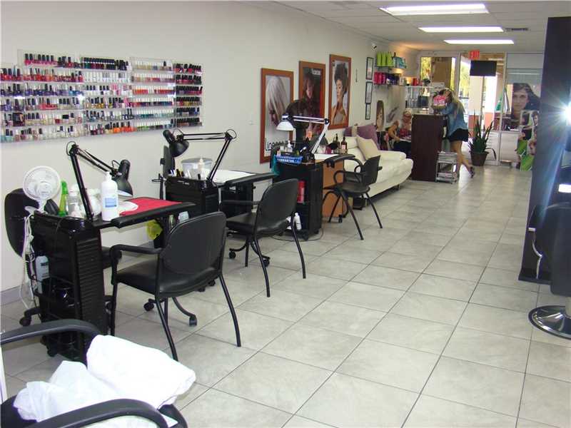 10720 Southwest 72nd St, Miami, FL 33173