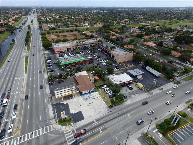 9600 SW 8th St 2, Miami, FL 33174