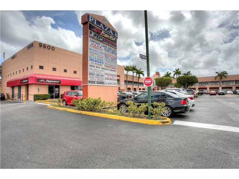 9600 SW 8th St 2, Miami, FL 33174