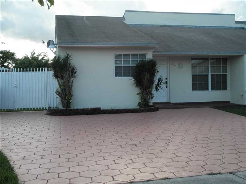 416 Southwest 96th Ct, Miami, FL 33174