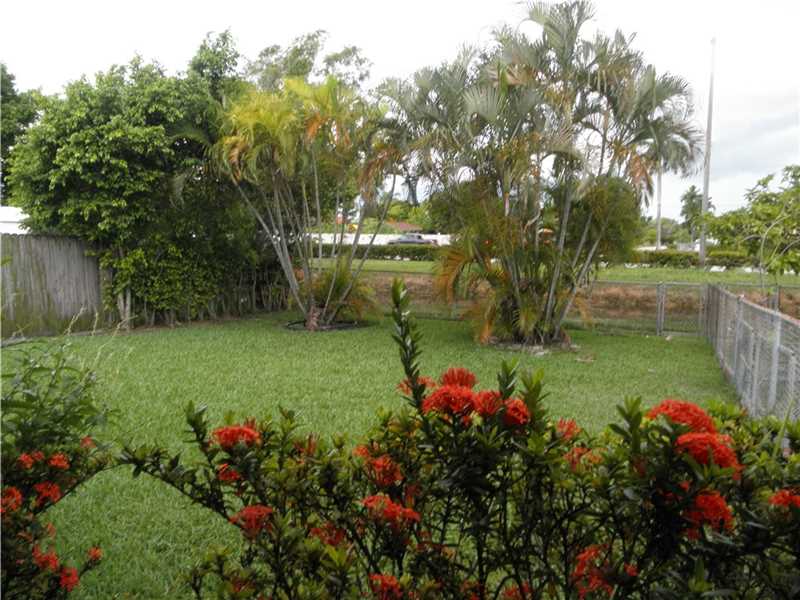 416 Southwest 96th Ct, Miami, FL 33174