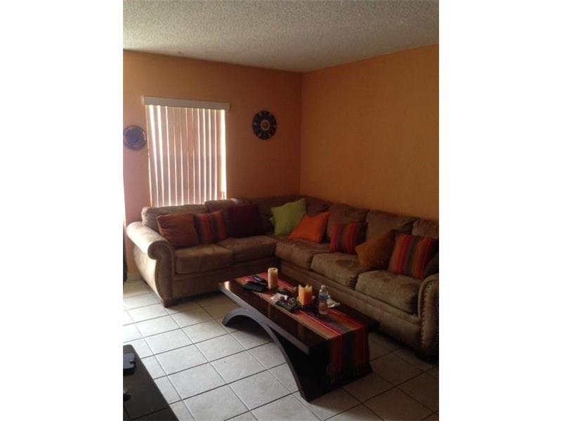 9390 West Flagler St, Miami, FL 33174