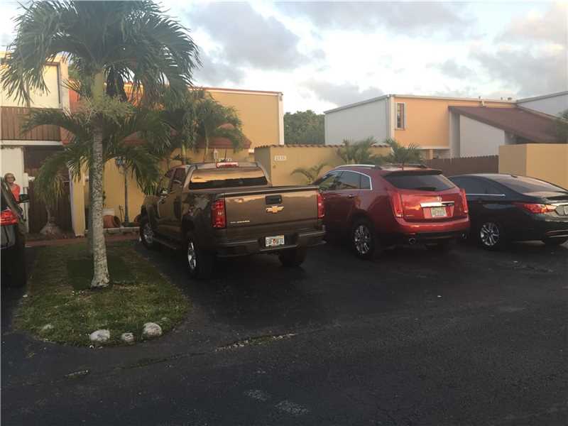 2151 Southwest 122nd Ct, Miami, FL 33175