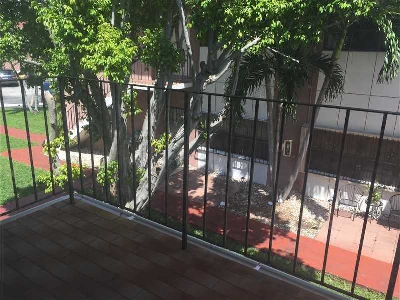 13231 Southwest 17th Ln, Miami, FL 33175