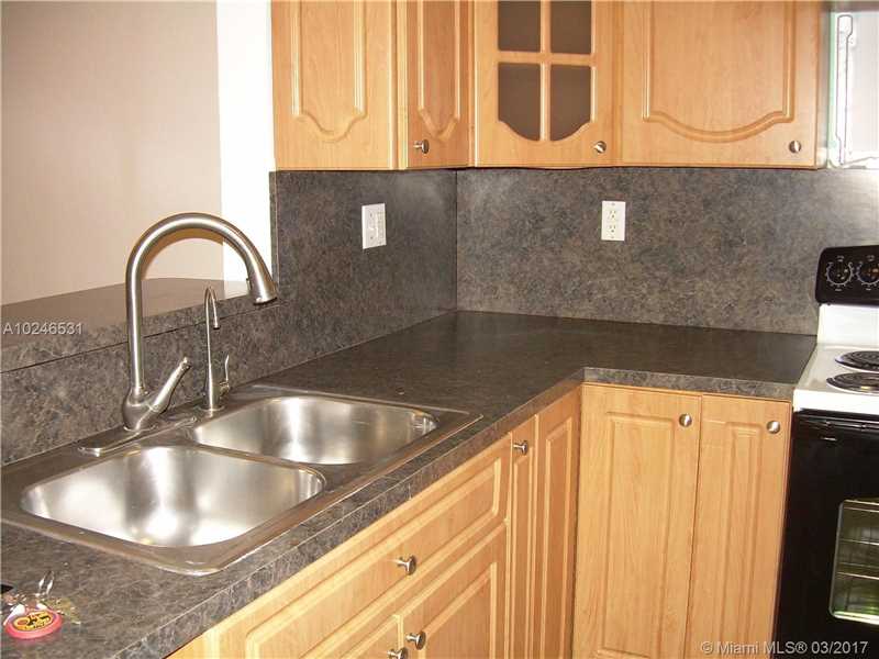 11257 Southwest 88th St, Miami, FL 33176